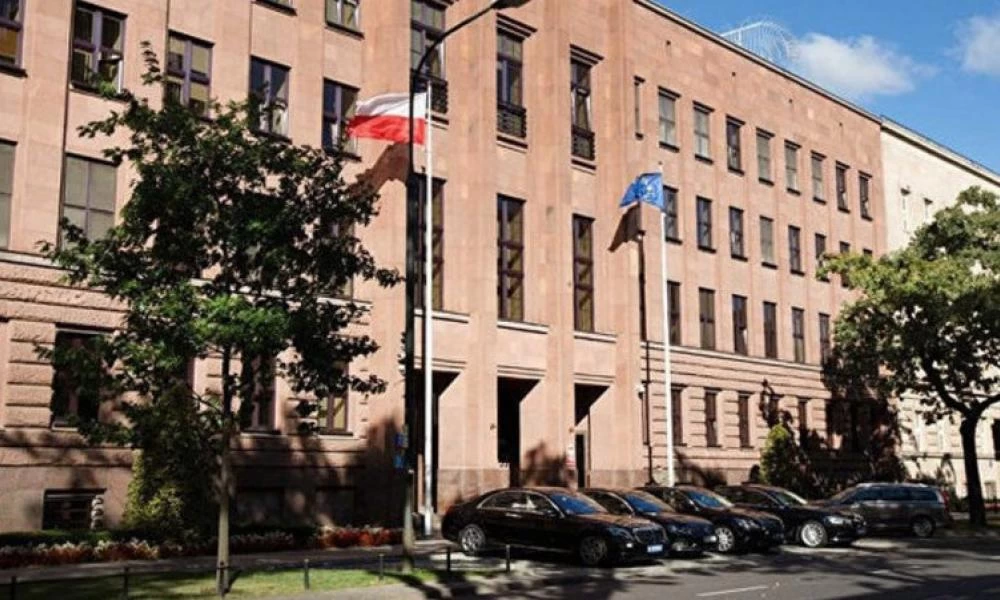 Η Μόσχα ανακοίνωσε την απέλαση πέντε Πολωνών διπλωματών